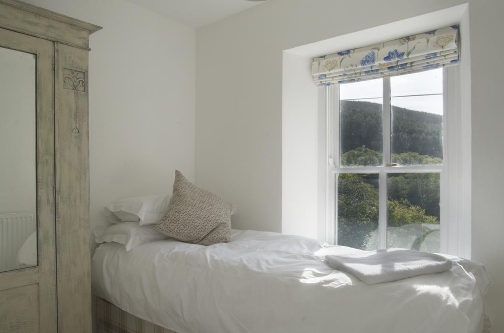 Bronfelin & Troed-Y-Rhiw Holiday Cottage Llanwrtyd Wells Εξωτερικό φωτογραφία